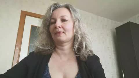 edithmanning online show from June 2026 05:53:01 AM