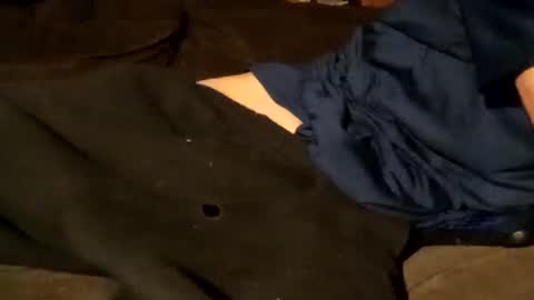 edmore1215 online show from February 2025 04:42:02 AM