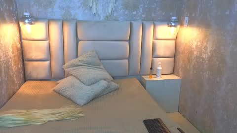 EdnaJarath online show from February 2025 04:14:02 AM