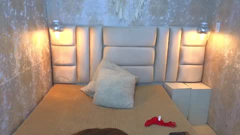 EdnaJarath online show from February 2025 05:05:01 AM