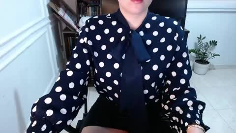 eduard_amun online show from June 2026 01:48:02 PM