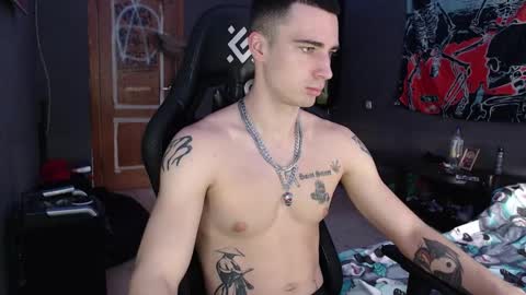 Eduar online show from October 2025 09:43:01 AM