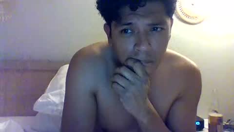 eduardo0084 online show from December 2024 04:01:02 AM