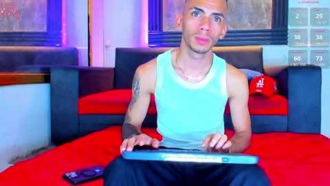 Snapshot of edward_24_ chatting on April 2026 03:38:01 AM Edward Colleman online show from April 2026 03:38:01 AM