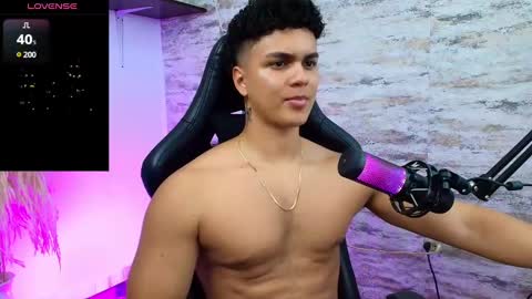 EDWARD CLARCK online show from January 2025 04:36:01 AM