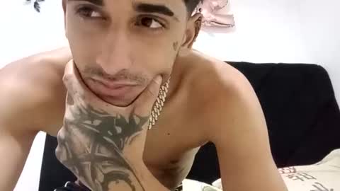 Snapshot of edward_johnsonn chatting on March 2026 03:17:01 AM edward_johnsonn online show from March 2026 03:17:01 AM