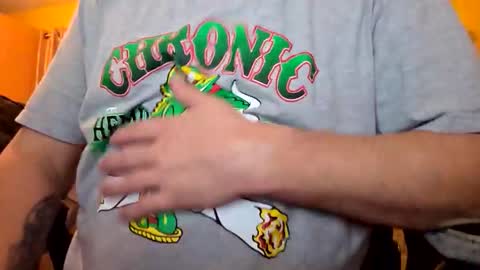 Snapshot of edwardaims_2please chatting on October 2025 02:33:01 AM edwardaims_2please online show from October 2025 02:33:01 AM