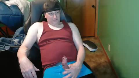 Snapshot of edwardaims_2please chatting on May 2026 01:57:02 AM edwardaims_2please online show from May 2026 01:57:02 AM