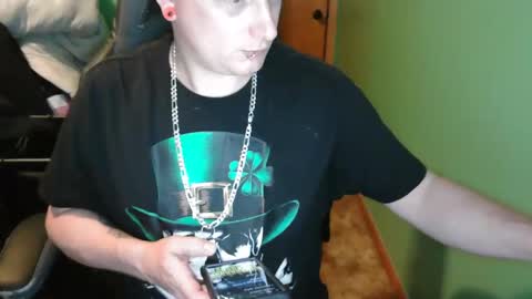Snapshot of edwardaims_2please chatting on May 2026 02:51:02 AM edwardaims_2please online show from May 2026 02:51:02 AM