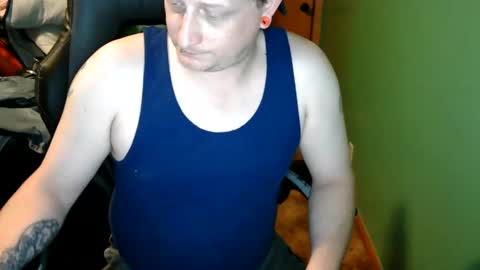 Snapshot of edwardaims_2please chatting on May 2026 08:36:02 PM edwardaims_2please online show from May 2026 08:36:02 PM