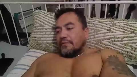 Snapshot of edwill13 chatting on January 2026 10:24:02 PM EdM online show from January 2026 10:24:02 PM