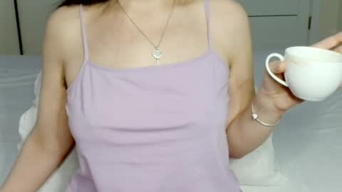 eelena4kiss online show from April 2026 12:29:02 PM