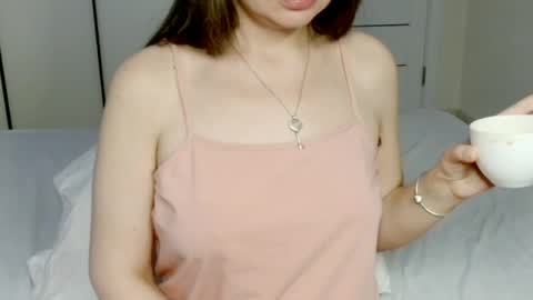 eelena4kiss online show from May 2026 11:27:01 AM