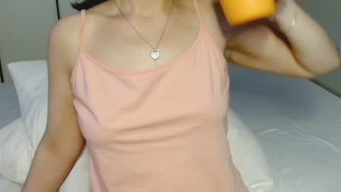 eelena4kiss online show from June 2026 10:49:01 AM