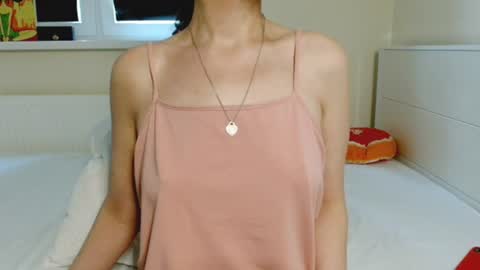 eelena4kiss online show from July 2026 11:39:02 AM