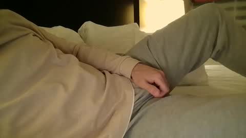 eesmalll online show from January 2025 04:47:01 AM