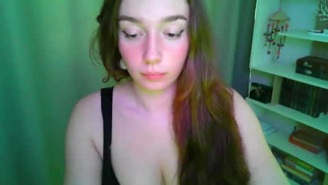 effie_balconii online show from September 2025 11:48:01 AM