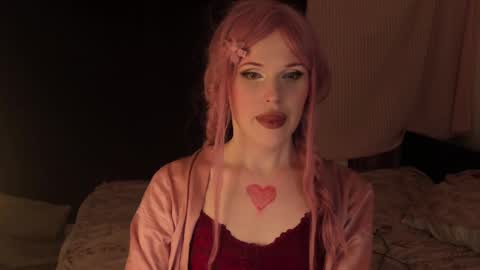 Snapshot of effiemur chatting on January 2025 11:31:02 AM Effie Mur online show from January 2025 11:31:02 AM