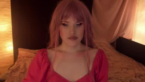 Snapshot of effiemur chatting on February 2025 03:38:01 PM Effie Mur online show from February 2025 03:38:01 PM