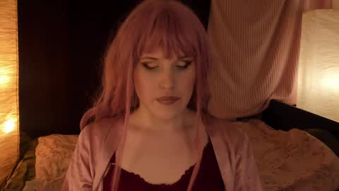 Snapshot of effiemur chatting on February 2025 03:52:01 PM Effie Mur online show from February 2025 03:52:01 PM