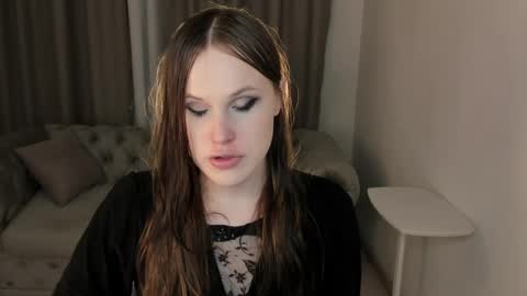 Effie Mur online show from April 2026 09:23:01 PM