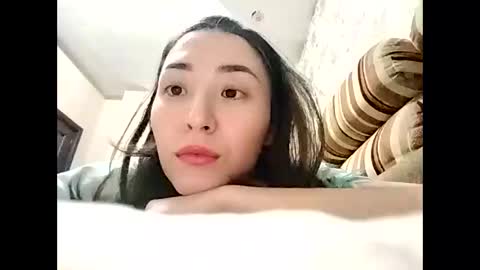 Snapshot of effy007 chatting on January 2025 10:24:01 PM Effy online show from January 2025 10:24:01 PM