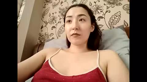 Effy online show from May 2026 12:13:02 PM