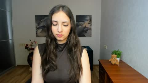 Effy Royse online show from May 2026 05:46:02 AM