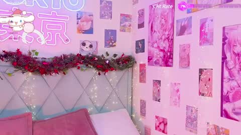 Snapshot of effyevans2 chatting on December 2024 04:16:02 AM - new video where i CUM in BIO online show from December 2024 04:16:02 AM