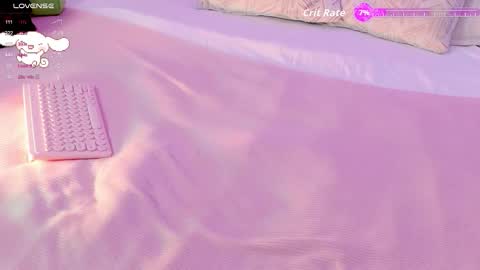 Snapshot of effyevans2 chatting on October 2025 04:11:01 AM - new video where i CUM in BIO online show from October 2025 04:11:01 AM