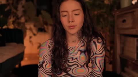 Effy online show from January 2025 12:43:02 AM