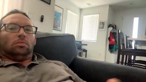 eggo33 online show from April 2026 02:12:02 PM