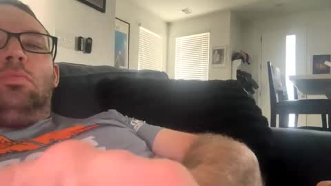 eggo33 online show from April 2026 02:18:01 PM