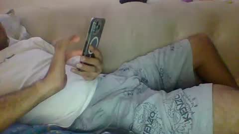 Snapshot of egyman2022 chatting on March 2026 09:03:02 PM Im momo 35 Egyptian at Dubai online show from March 2026 09:03:02 PM