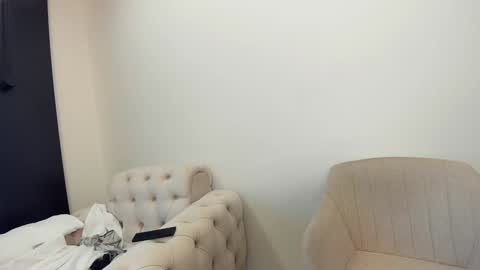 Snapshot of ehotlovea chatting on January 2025 08:55:02 AM Erik and Alice online show from January 2025 08:55:02 AM