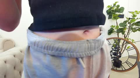 Snapshot of ehotlovea chatting on January 2025 08:18:02 AM Erik and Alice online show from January 2025 08:18:02 AM