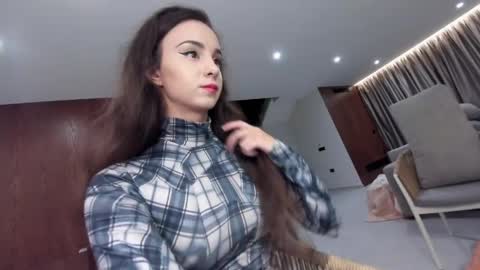 Snapshot of ehotlovea chatting on March 2026 03:30:02 AM Erik and Alice online show from March 2026 03:30:02 AM