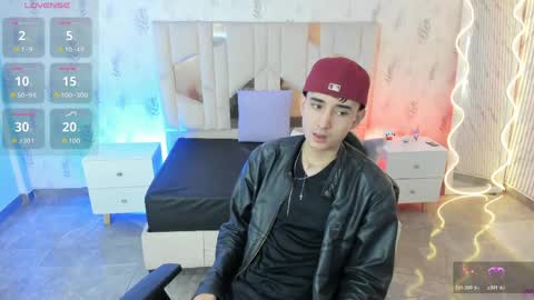 eidan_tay online show from May 2026 11:59:01 AM