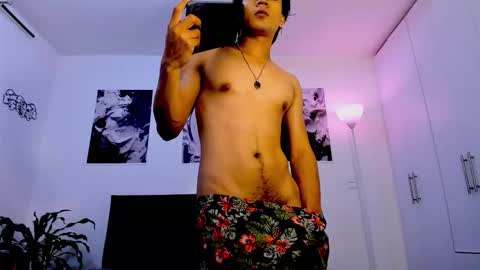 eiden_allenx1 online show from September 2025 12:30:01 PM