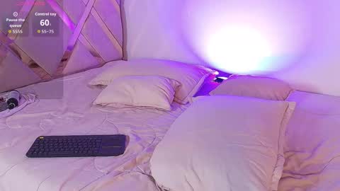 Snapshot of eiden_blake chatting on February 2026 06:37:01 AM Eiden Blake online show from February 2026 06:37:01 AM