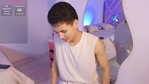 Snapshot of eiden_blake chatting on March 2026 01:32:02 AM Eiden Blake online show from March 2026 01:32:02 AM