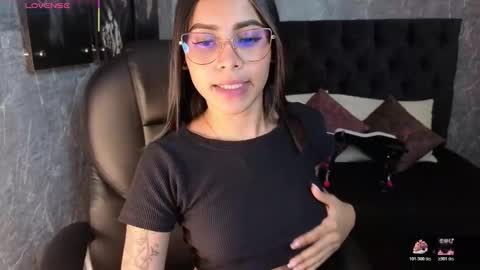 eileen__stone online show from December 2025 07:09:01 PM