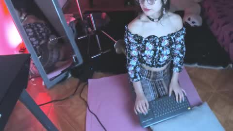 Snapshot of eileen_pinkman chatting on March 2026 03:34:01 AM eileen_pinkman online show from March 2026 03:34:01 AM