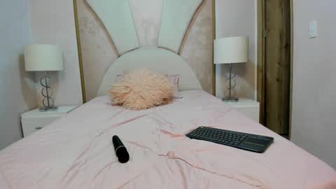 eimy_grey4u online show from January 2026 03:23:02 AM