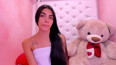 Snapshot of eimy_skinny chatting on March 2026 01:55:01 PM eimy online show from March 2026 01:55:01 PM