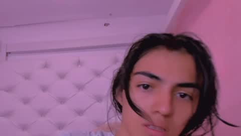 eimy online show from May 2026 01:16:02 PM
