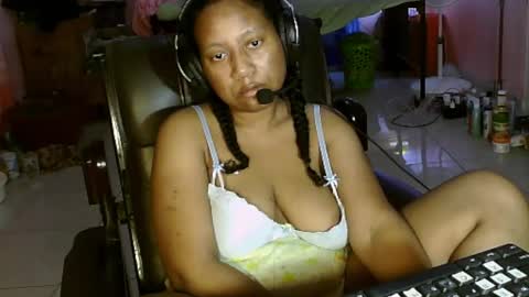 Eirondra Valeen online show from February 2026 02:12:02 AM