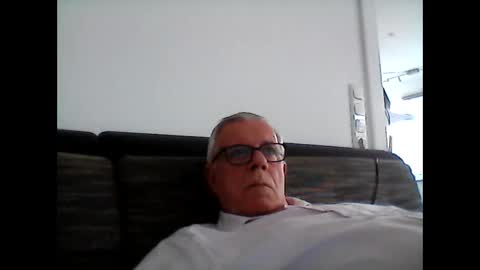 eisbaer1957 online show from February 2026 01:04:02 PM