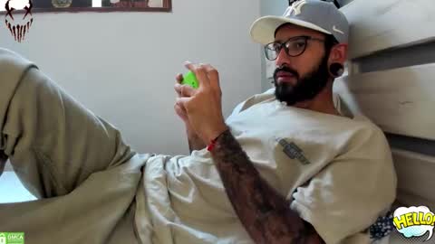 eithan_rune online show from March 2026 06:58:01 PM