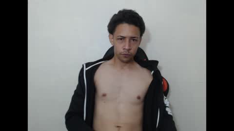 Instagram BelowAbajo online show from April 2026 03:09:01 AM